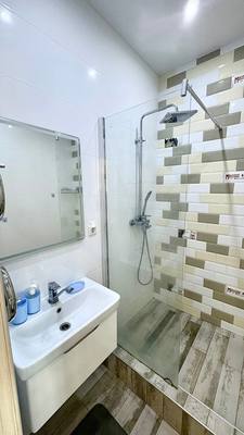 Продам однокомнатную (1-комн.) квартиру, Крымская (Центральный р-н) ул, 89, Сочи г