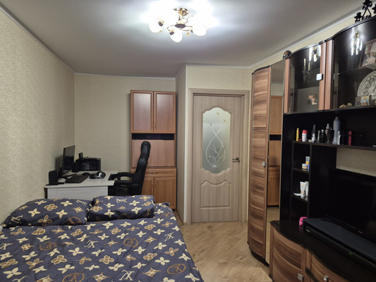 Продам однокомнатную (1-комн.) квартиру, Екатерининский пр-кт, 2, Санкт-Петербург г