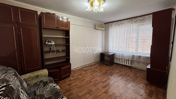 Сдам двухкомнатную (2-комн.) квартиру, Вавилова ул, 7, Крымск г