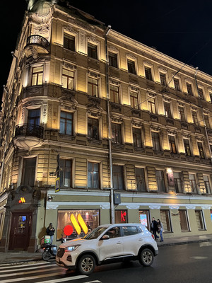 Продам многокомнатную квартиру, Невский пр-кт, 45/2, Санкт-Петербург г