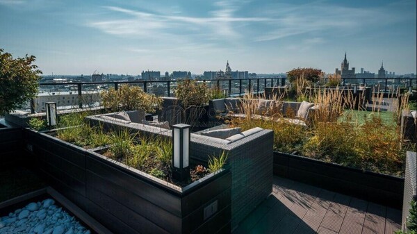 Продам двухкомнатную (2-комн.) квартиру, Большая Садовая ул, 5к1, Москва г