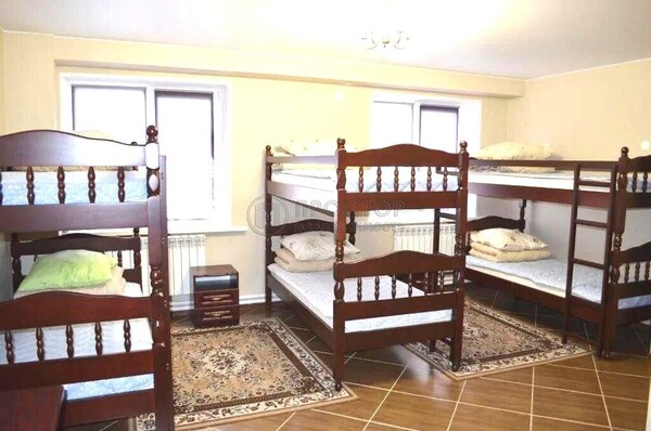 Продам коммерческое помещение 1 001,2 м2, 59 Мехколонна ул, 35, Кубинка г