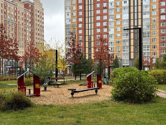 Продам двухкомнатную (2-комн.) квартиру, Липовый парк ул, 7, Коммунарка п