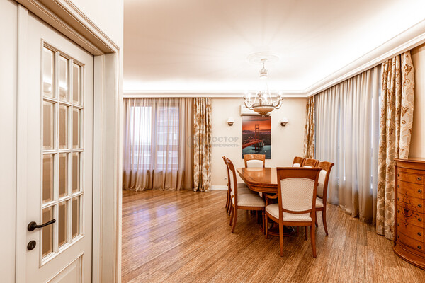 Продам трехкомнатную (3-комн.) квартиру, Кастанаевская ул, 24, Москва г