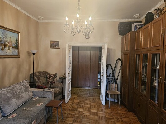 Продам двухкомнатную (2-комн.) квартиру, Алабяна ул, 10к2, Москва г