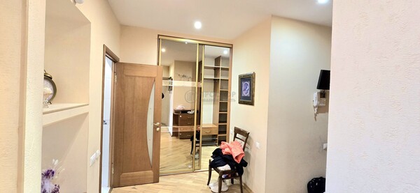 Продам трехкомнатную (3-комн.) квартиру, Союзный пр-кт, 22, Москва г