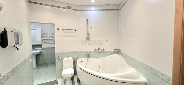 Продам трехкомнатную (3-комн.) квартиру, Союзный пр-кт, 22, Москва г