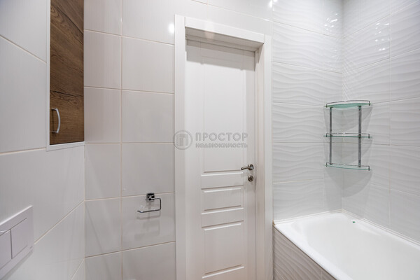 Продам двухкомнатную (2-комн.) квартиру, Бутлерова ул, 7Б, Москва г