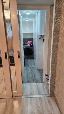 Продам трехкомнатную (3-комн.) квартиру, Адмиральская ул, 6с1, Грибки д