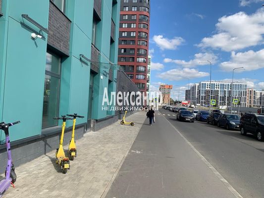 Сдам торговое помещение 45 м2, Плесецкая ул, 24, Санкт-Петербург г