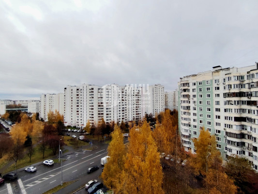 Продам двухкомнатную (2-комн.) квартиру, Адмирала Лазарева ул, 40, Москва г