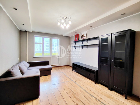 Продам двухкомнатную (2-комн.) квартиру, Адмирала Лазарева ул, 40, Москва г