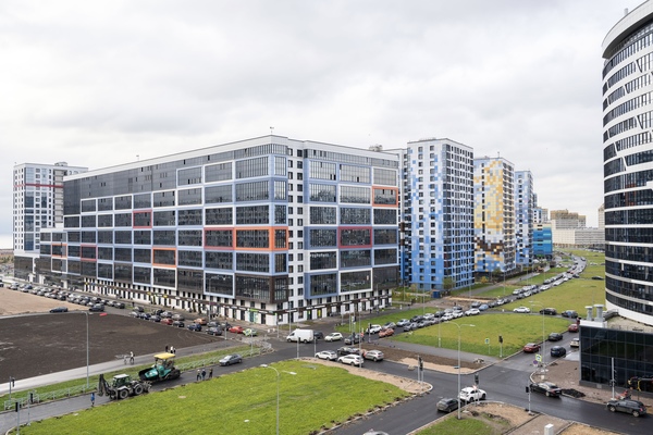 Продам трехкомнатную (3-комн.) квартиру, Александра Грина б-р, 2к1, Санкт-Петербург г