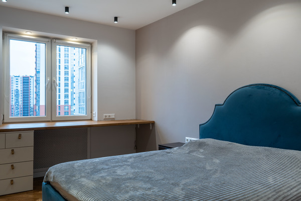 Продам трехкомнатную (3-комн.) квартиру, Александра Грина б-р, 2к1, Санкт-Петербург г