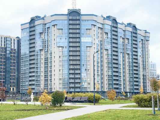 Продам трехкомнатную (3-комн.) квартиру, Александра Грина б-р, 2к1, Санкт-Петербург г