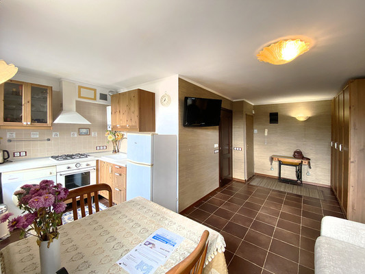 Продам двухкомнатную (2-комн.) квартиру, Озерковая ул, 53к1, Петергоф г