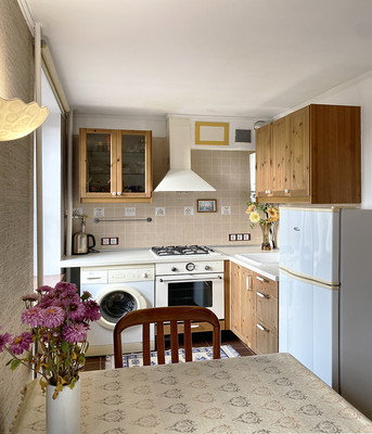 Продам двухкомнатную (2-комн.) квартиру, Озерковая ул, 53к1, Петергоф г