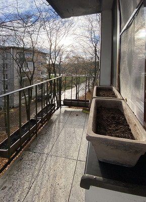 Продам двухкомнатную (2-комн.) квартиру, Озерковая ул, 53к1, Петергоф г