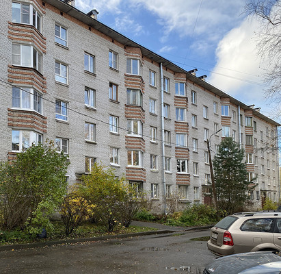 Продам двухкомнатную (2-комн.) квартиру, Озерковая ул, 53к1, Петергоф г