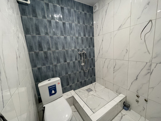 Продам двухкомнатную (2-комн.) квартиру, Коммунистический пр-кт, 34/6, Ростов-на-Дону г