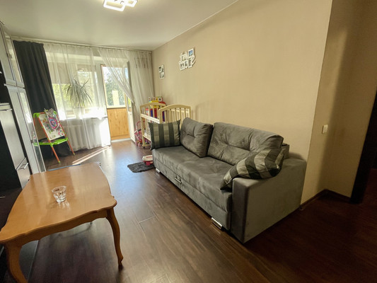 Продам двухкомнатную (2-комн.) квартиру, 2-я Краснодарская ул, 163/4, Ростов-на-Дону г