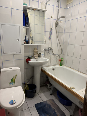 Продам однокомнатную (1-комн.) квартиру, 2-я Краснодарская ул, 163к2, Ростов-на-Дону г