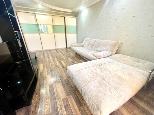 Продам однокомнатную (1-комн.) квартиру, Магнитогорская ул, 5б, Ростов-на-Дону г