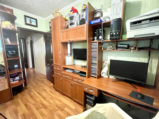 Продам трехкомнатную (3-комн.) квартиру, Заводская ул, 20, Ростов-на-Дону г