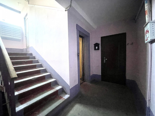 Продам трехкомнатную (3-комн.) квартиру, Заводская ул, 20, Ростов-на-Дону г