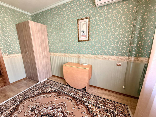 Продам двухкомнатную (2-комн.) квартиру, Содружества ул, 82, Ростов-на-Дону г