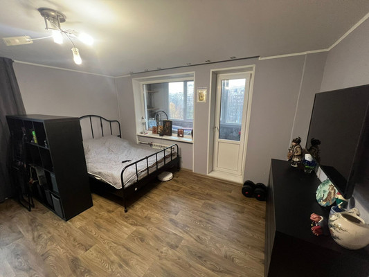 Продам однокомнатную (1-комн.) квартиру, Луначарского пр-кт, 39Ак1, Санкт-Петербург г