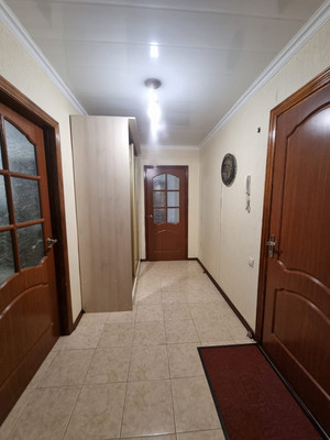 Продам двухкомнатную (2-комн.) квартиру, Т.Идарова ул, 36, Нальчик г