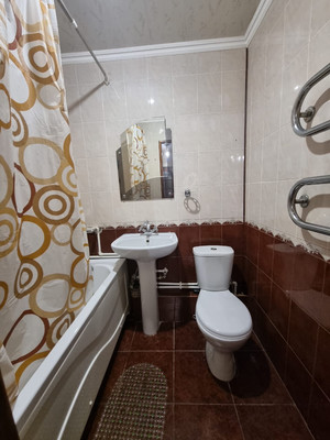 Продам двухкомнатную (2-комн.) квартиру, Т.Идарова ул, 36, Нальчик г