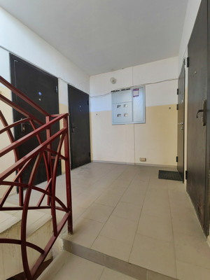 Продам однокомнатную (1-комн.) квартиру, Майкопское шоссе ул, 21к1, Родники п