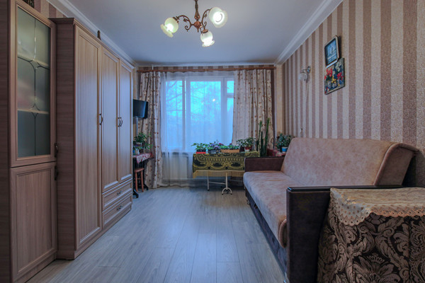 Продам двухкомнатную (2-комн.) квартиру, Замшина ул, 66А, Санкт-Петербург г