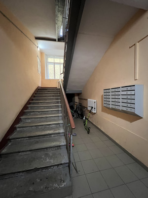 Продам трехкомнатную (3-комн.) квартиру, Заозёрная ул, 6А, Санкт-Петербург г