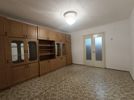 Продам двухкомнатную (2-комн.) квартиру, Эльбрусская ул, 15, Баксан г