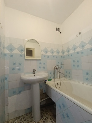 Продам двухкомнатную (2-комн.) квартиру, Эльбрусская ул, 15, Баксан г