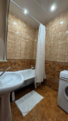 Продам двухкомнатную (2-комн.) квартиру, Байкальская ул, 234в/1, Иркутск г