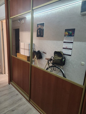 Продам трехкомнатную (3-комн.) квартиру, Кольский пр-кт, 136к5, Мурманск г