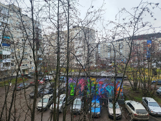 Продам трехкомнатную (3-комн.) квартиру, Кольский пр-кт, 136к5, Мурманск г