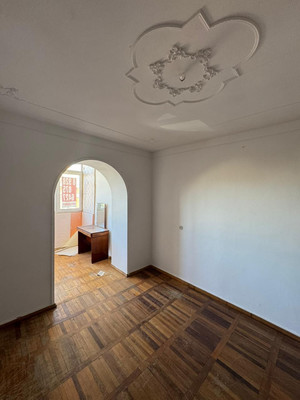 Продам двухкомнатную (2-комн.) квартиру, Т.Идарова ул, 162, Нальчик г