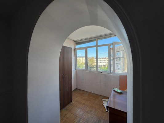 Продам двухкомнатную (2-комн.) квартиру, Т.Идарова ул, 162, Нальчик г