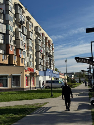 Продам двухкомнатную (2-комн.) квартиру, Т.Идарова ул, 162, Нальчик г