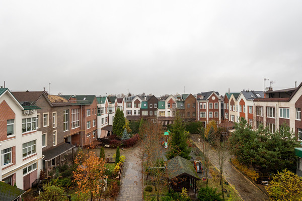 Продам таунхаус, Соколово-Мещерская ул, 27к3, Москва г, 0 км от города