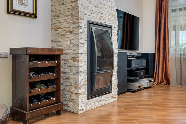 Продам таунхаус, Соколово-Мещерская ул, 27к3, Москва г, 0 км от города