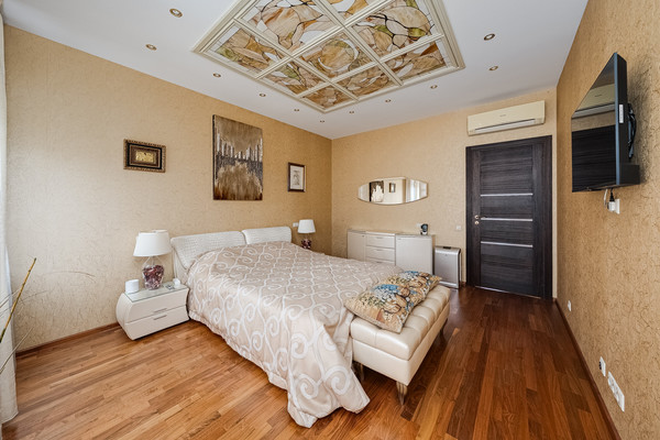 Продам таунхаус, Соколово-Мещерская ул, 27к3, Москва г, 0 км от города