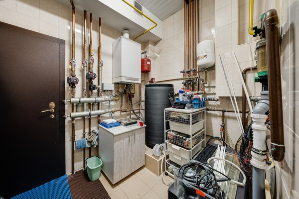 Продам таунхаус, Соколово-Мещерская ул, 27к3, Москва г, 0 км от города