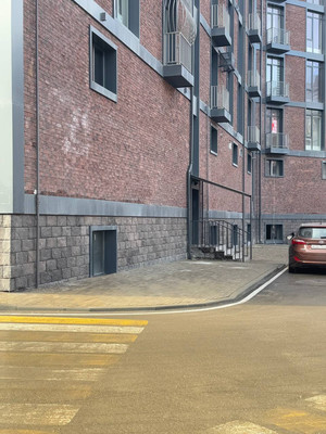 Продам трехкомнатную (3-комн.) квартиру, Тарчокова ул, 127, Нальчик г