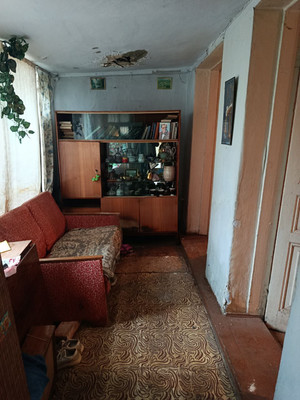 Продам трехкомнатную (3-комн.) квартиру, Футболистов ул, 105, Симферополь г